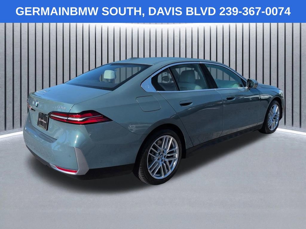 Certified 2024 BMW 530i xDrive w/ Premium Package AWD/4WD image 5