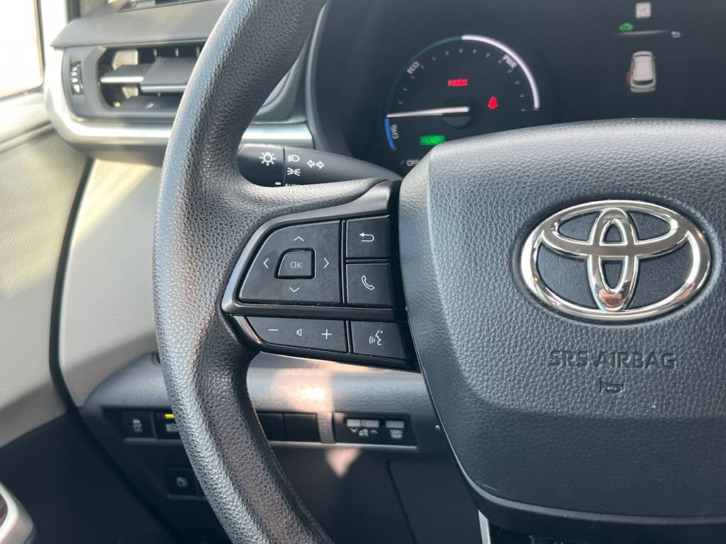 Used 2024 Toyota Sienna LE image 24