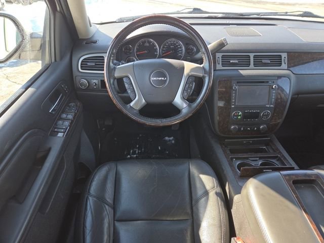 Used 2014 GMC Yukon Denali image 31