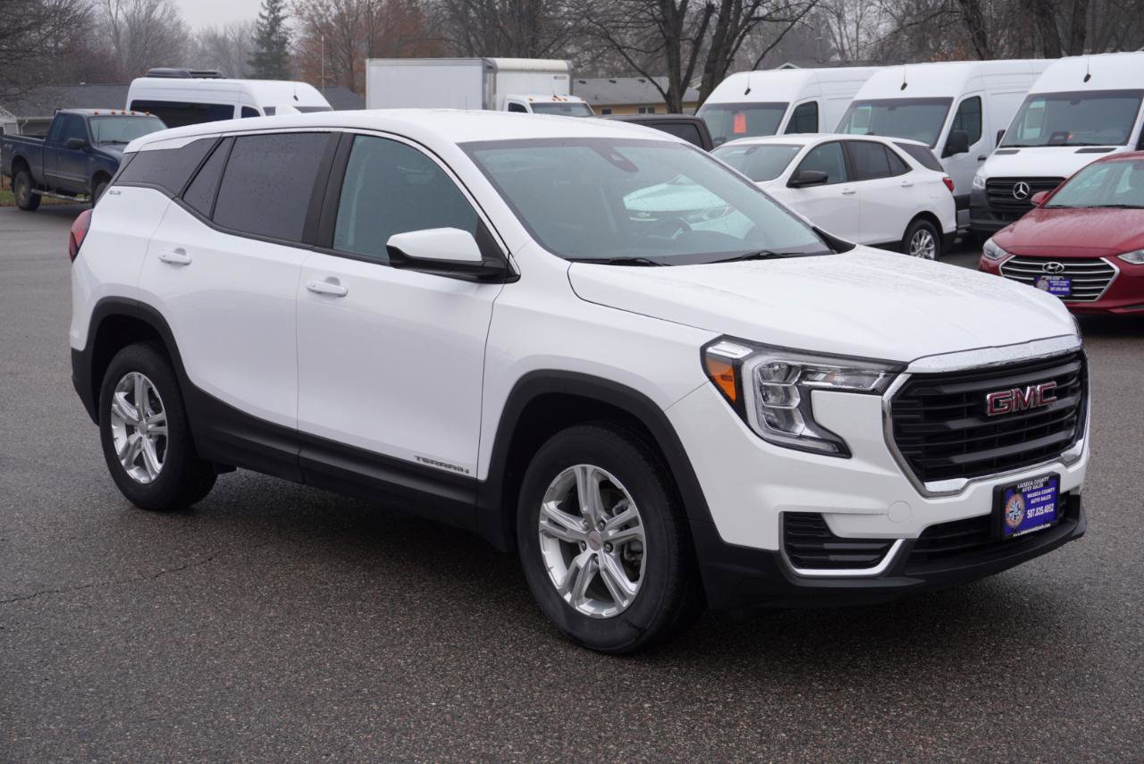 Used 2022 GMC Terrain SLE AWD/4WD image 7