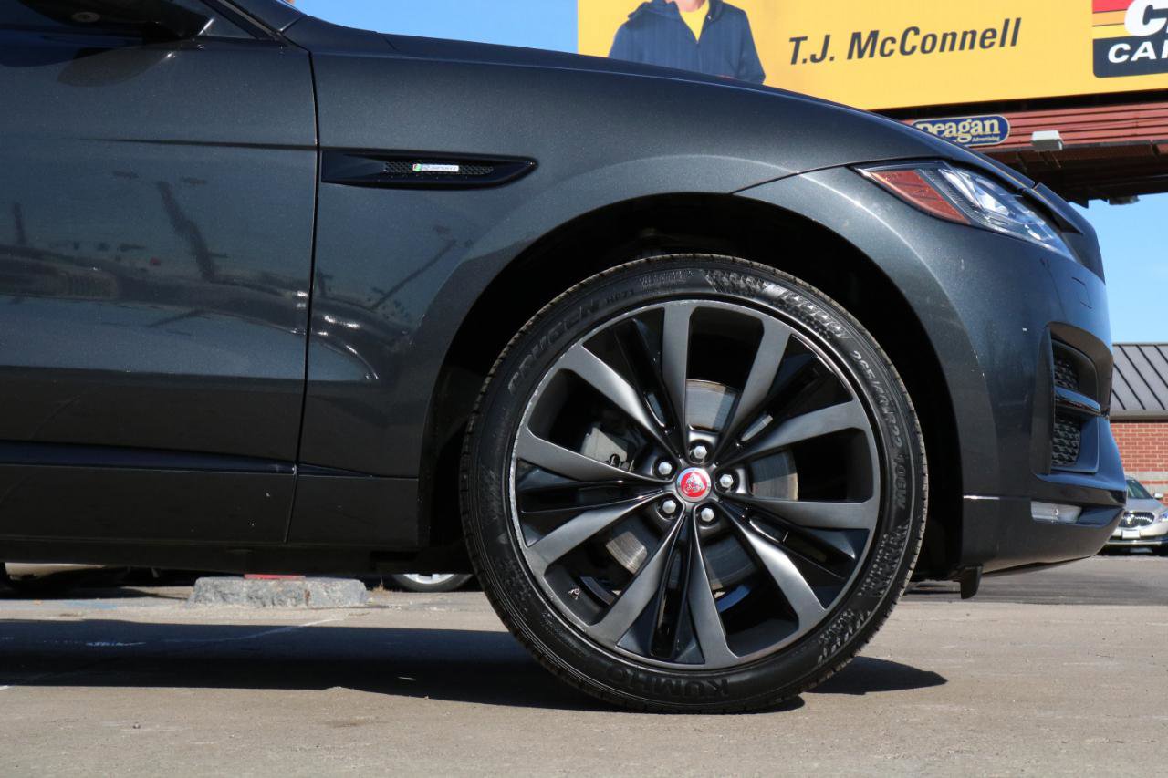 Used 2018 Jaguar F-PACE R-Sport AWD/4WD image 6