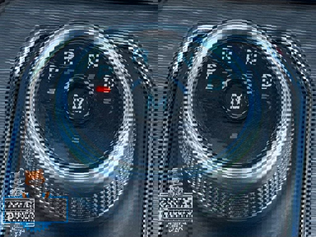 Used 2023 Ford Expedition Limited image 16