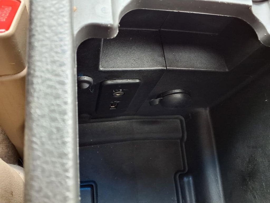 Used 2012 Ford Fusion SEL FWD image 21