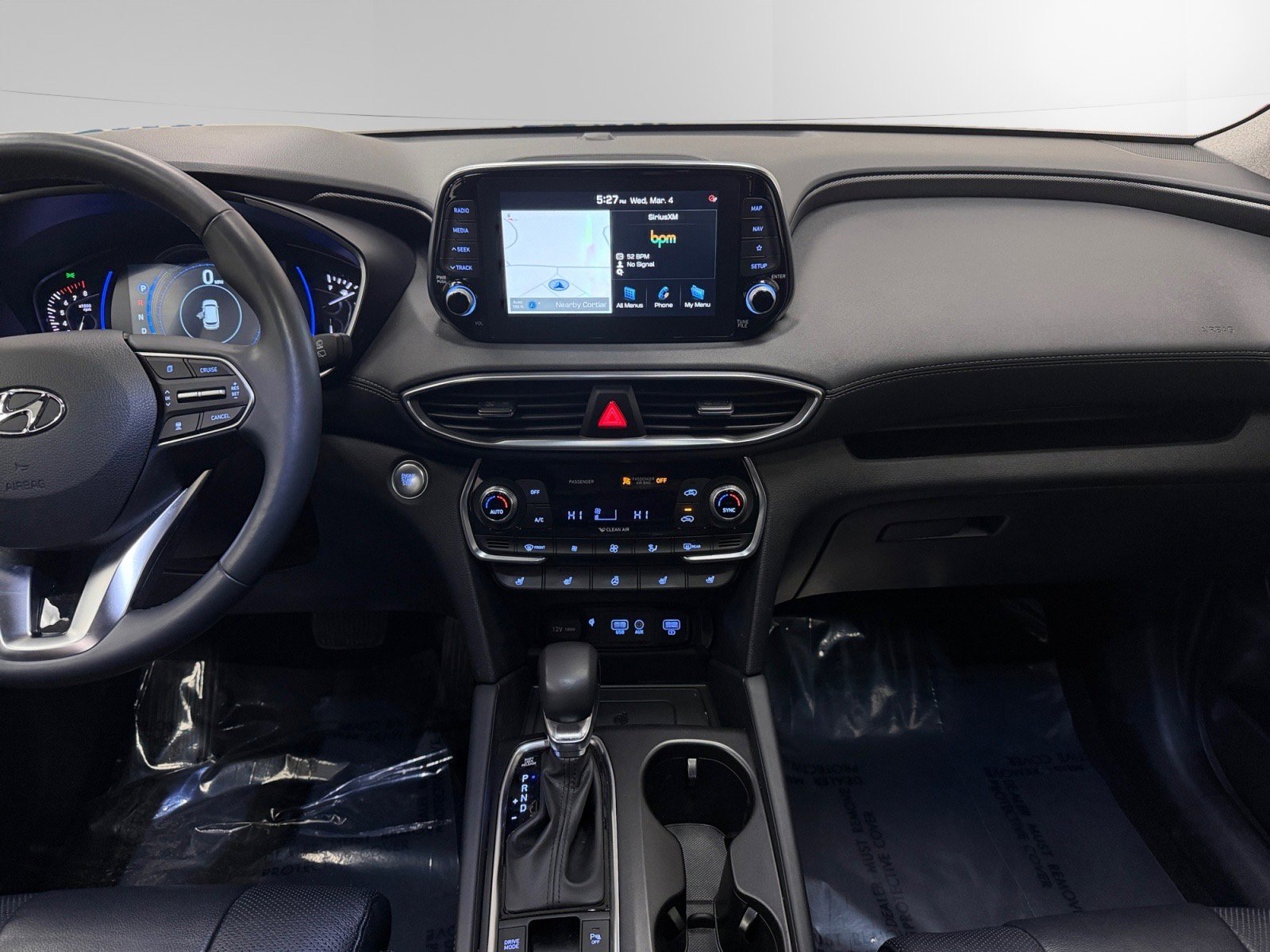 Used 2019 Hyundai Santa Fe AWD image 11