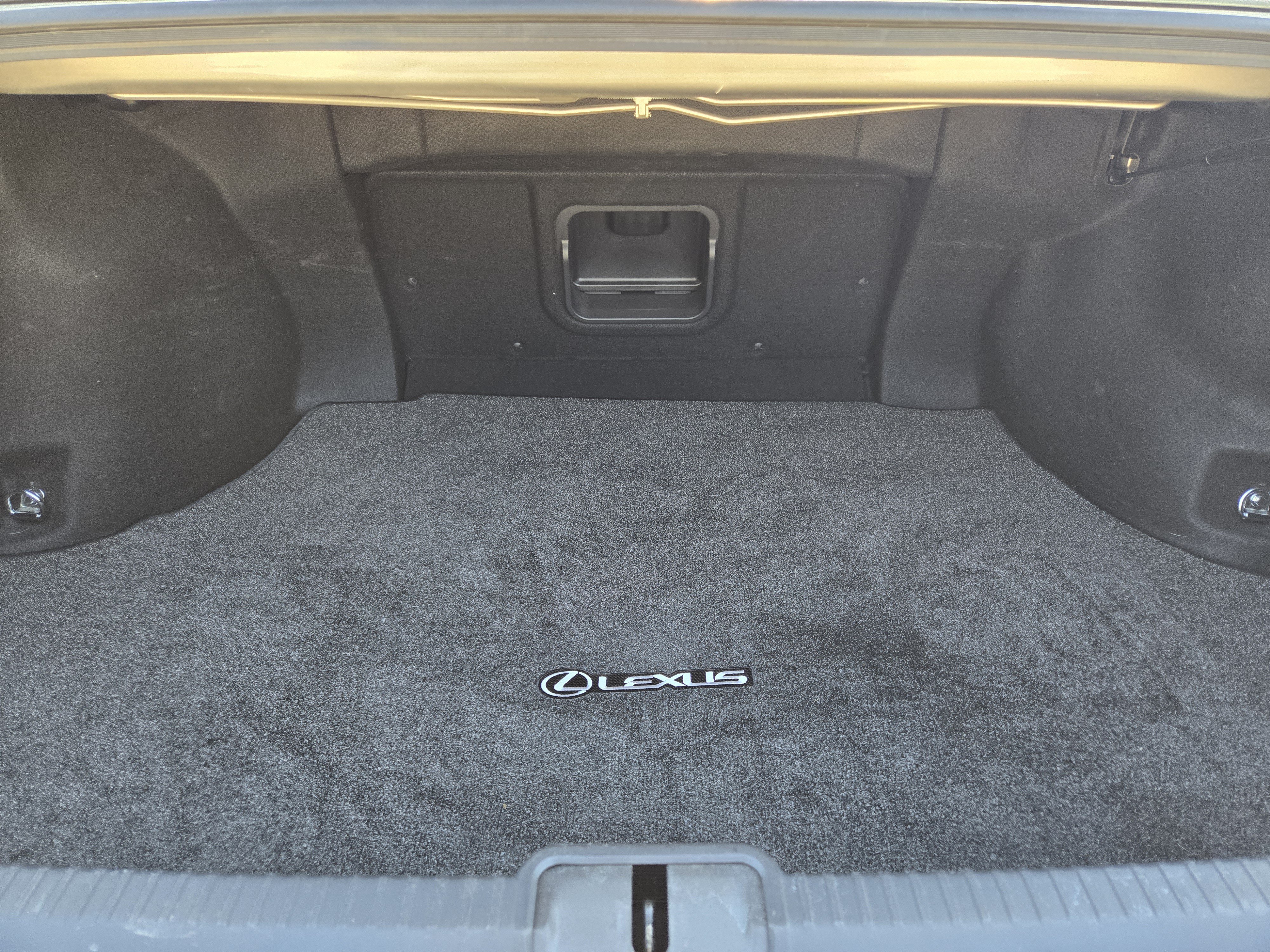 Used 2020 Lexus ES 350 F Sport w/ Accessory Package 2 FWD image 28