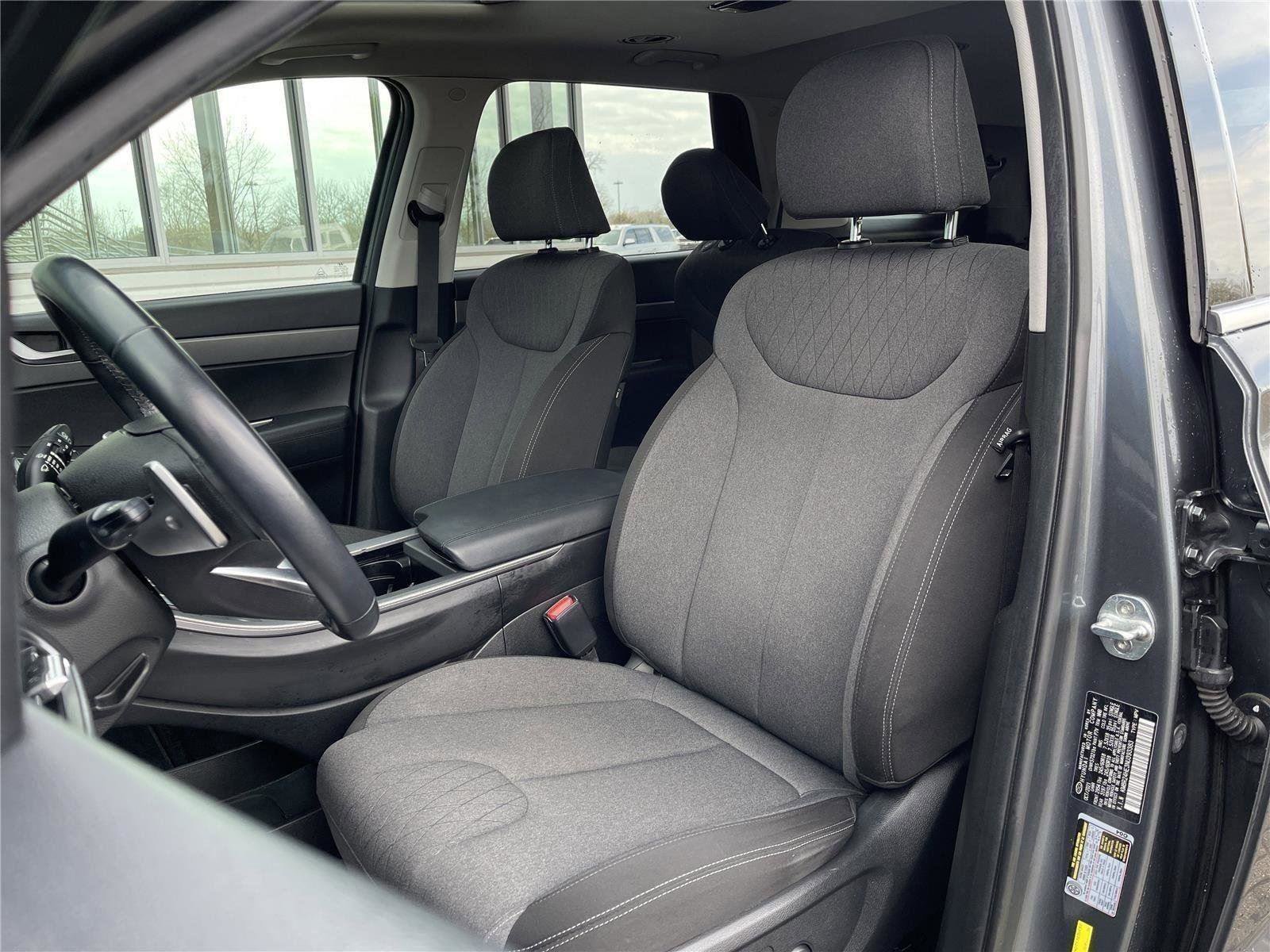 Used 2022 Hyundai Palisade SEL image 13