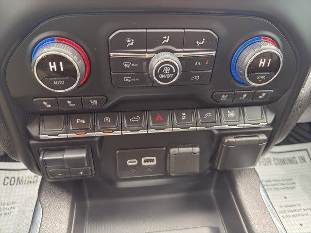 Used 2020 Chevrolet Silverado 1500 LTZ w/ LTZ Plus Package image 24