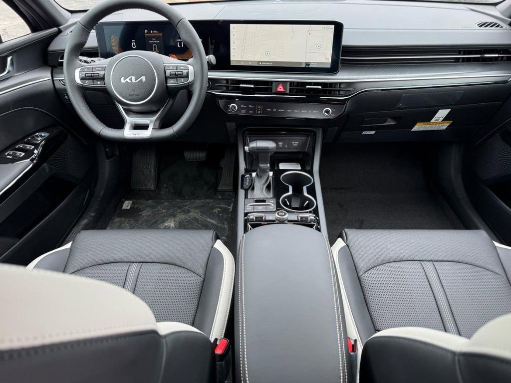 New 2026 Kia K5 GT-Line image 6