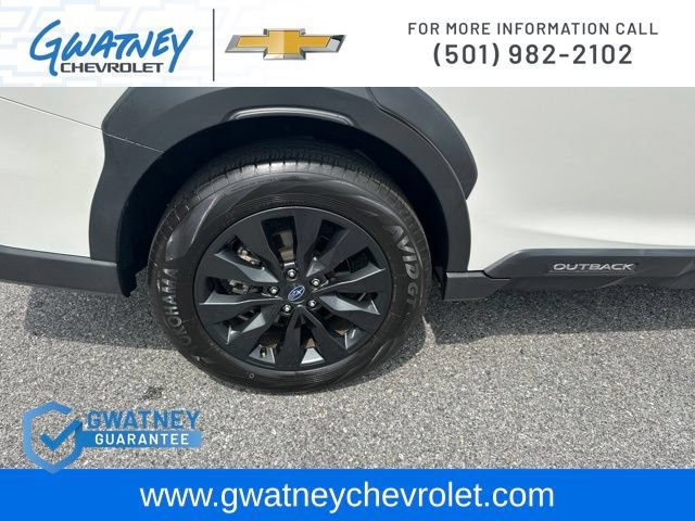 Used 2025 Subaru Outback Onyx Edition XT AWD/4WD image 11