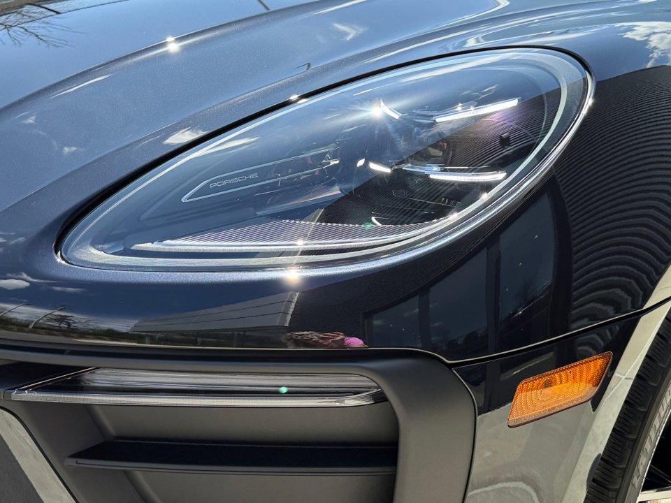 New 2026 Porsche Macan Turbo AWD/4WD image 13