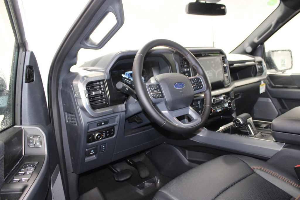 New 2025 Ford F150 Lariat w/ Equipment Group 502A High image 25