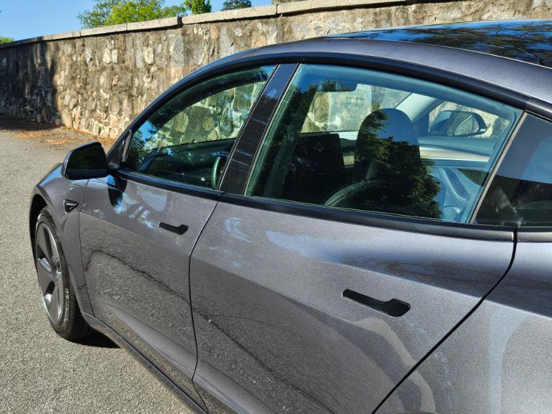 Used 2023 Tesla Model 3 Standard Range RWD image 19