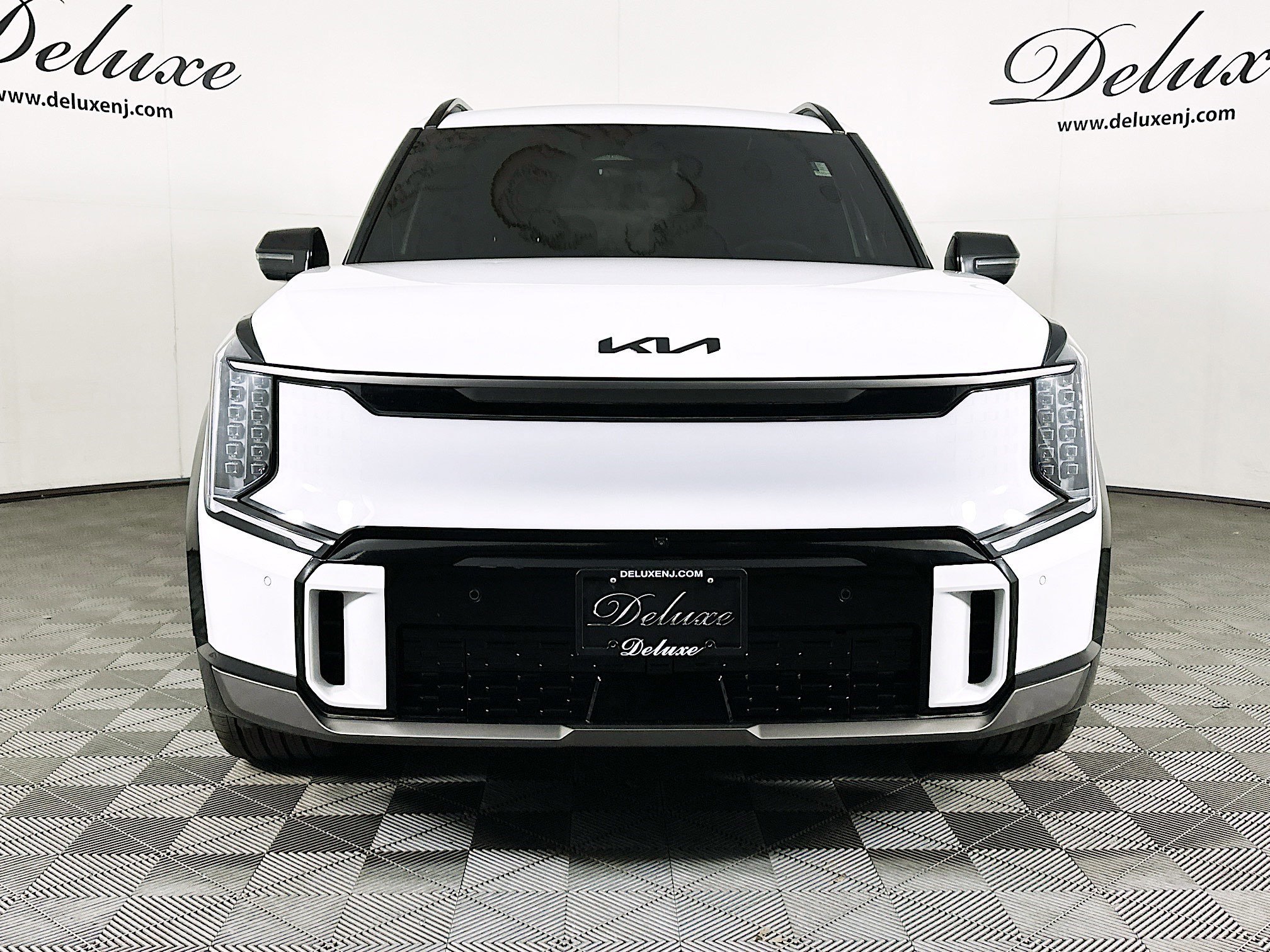 Used 2025 Kia EV9 GT-Line image 2