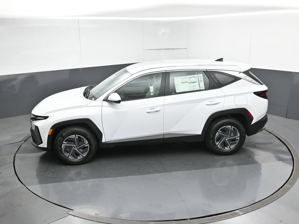 New 2026 Hyundai Tucson Blue SE AWD/4WD image 19