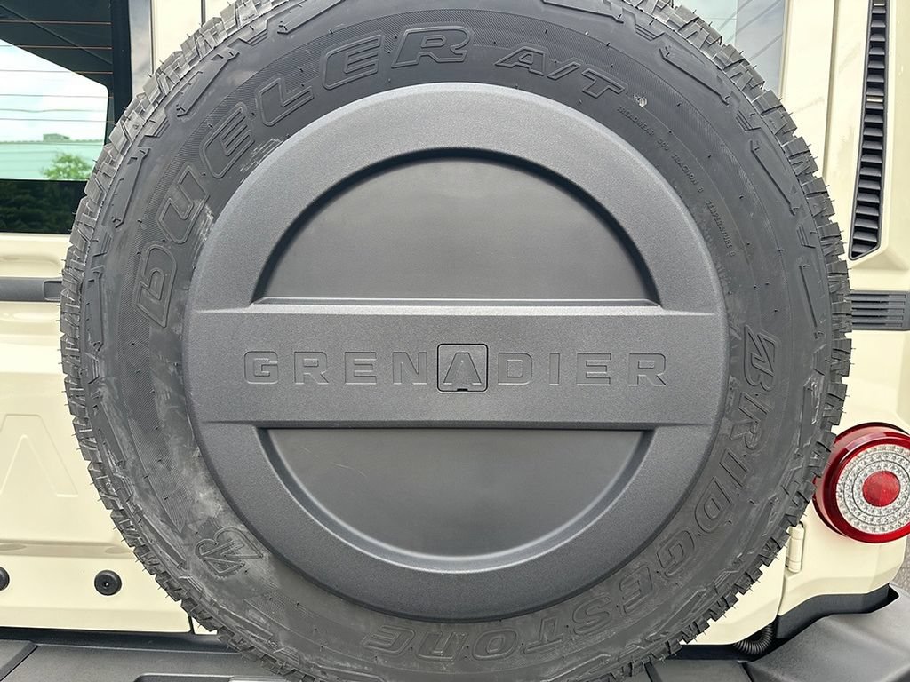 Used 2024 INEOS Grenadier Station Wagon AWD/4WD image 27