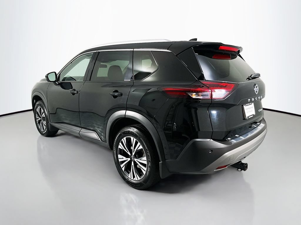 Used 2021 Nissan Rogue SV w/ Premium Package AWD/4WD image 3