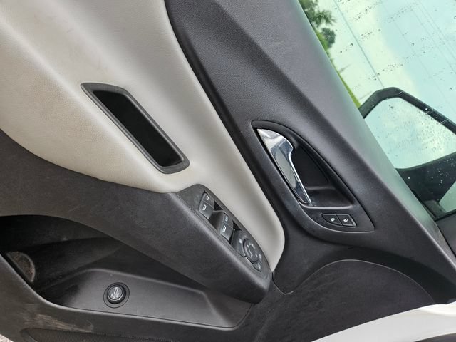 Used 2020 Chevrolet Equinox LT FWD image 11
