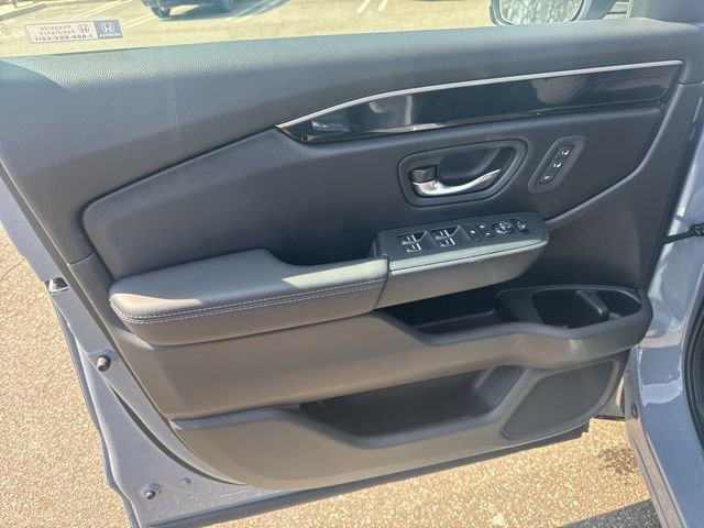 Certified 2023 Honda Pilot Touring image 23