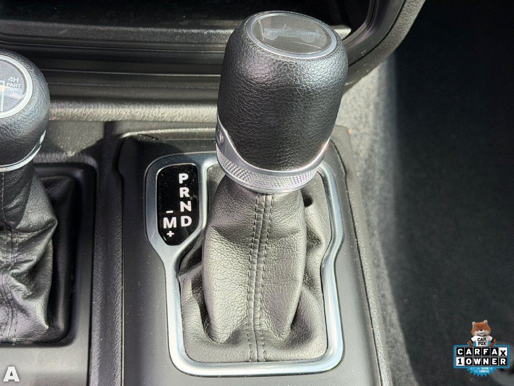 Used 2023 Jeep Wrangler Unlimited AWD/4WD image 10