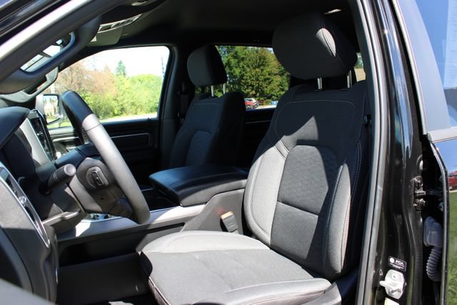 Used 2025 RAM 1500 Big Horn AWD/4WD image 14