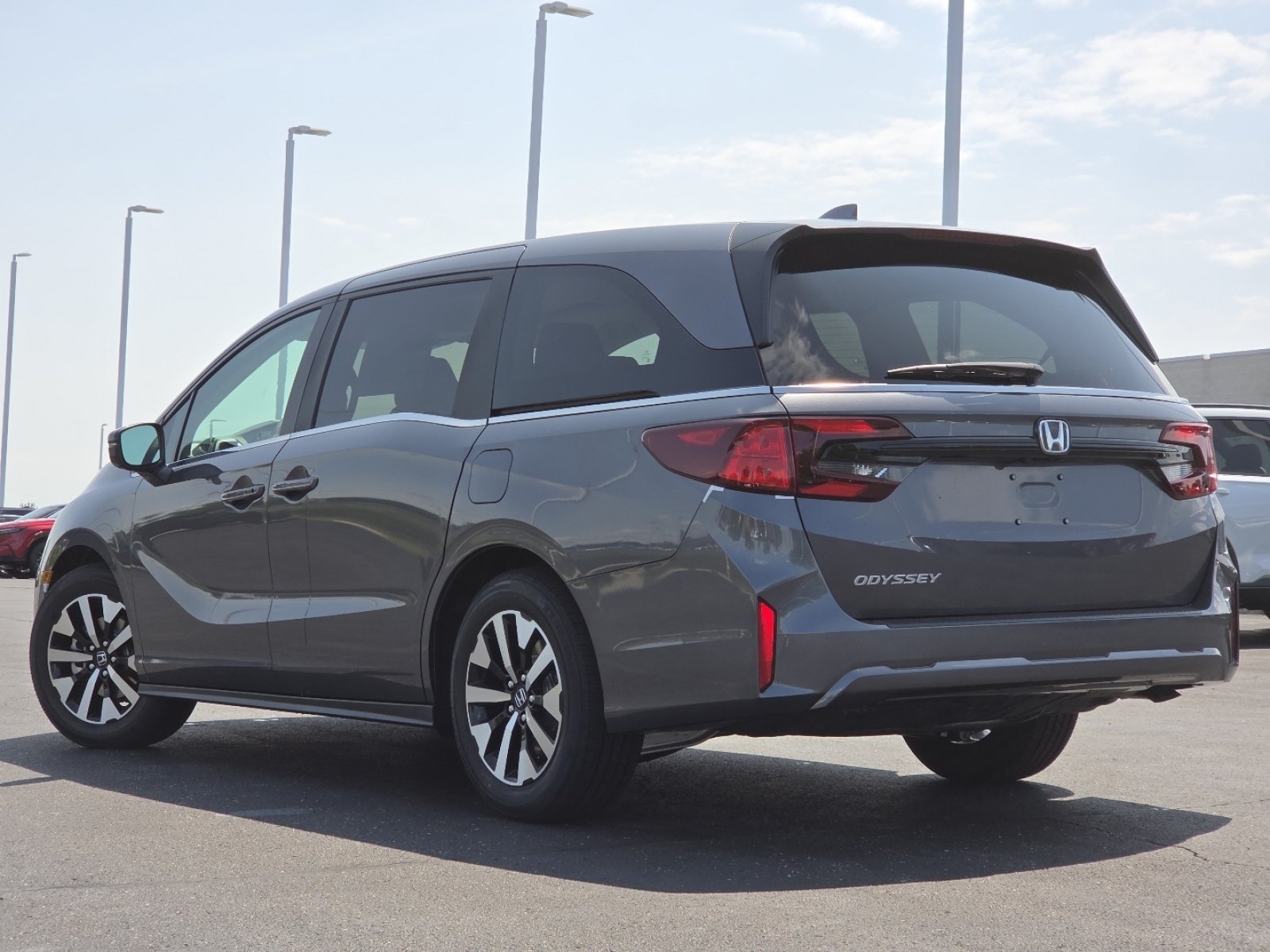 New 2026 Honda Odyssey EX-L image 16