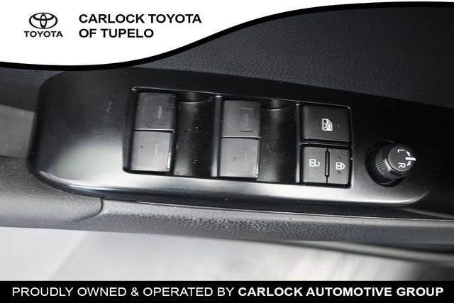 Used 2025 Toyota Camry SE FWD image 24