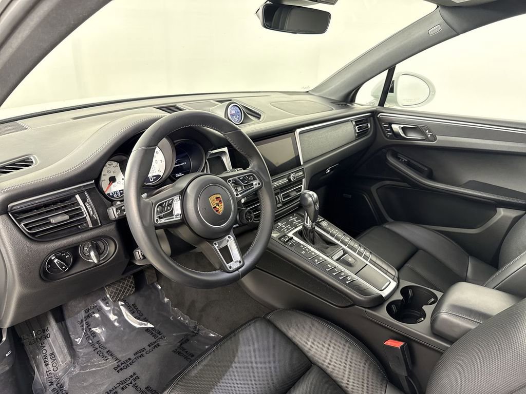 Certified 2020 Porsche Macan GTS AWD/4WD image 4