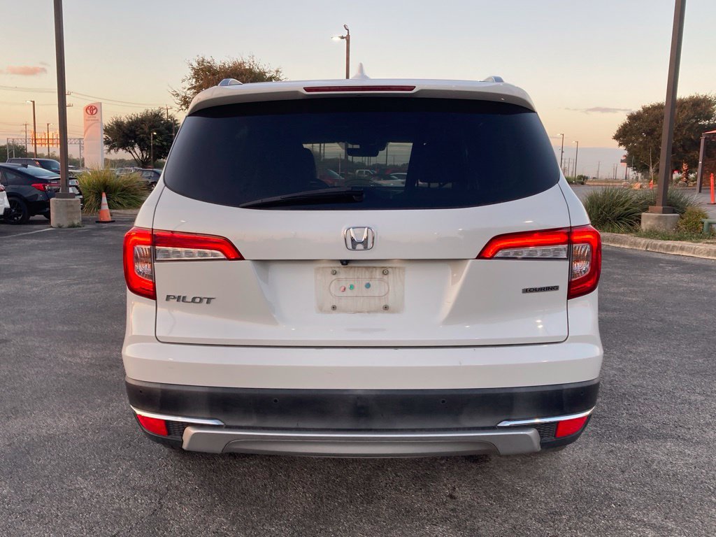 Used 2021 Honda Pilot Touring image 6