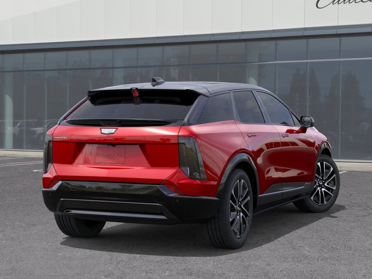 New 2027 Cadillac Optiq Sport w/ LPO, Floor Liner Package AWD/4WD image 5