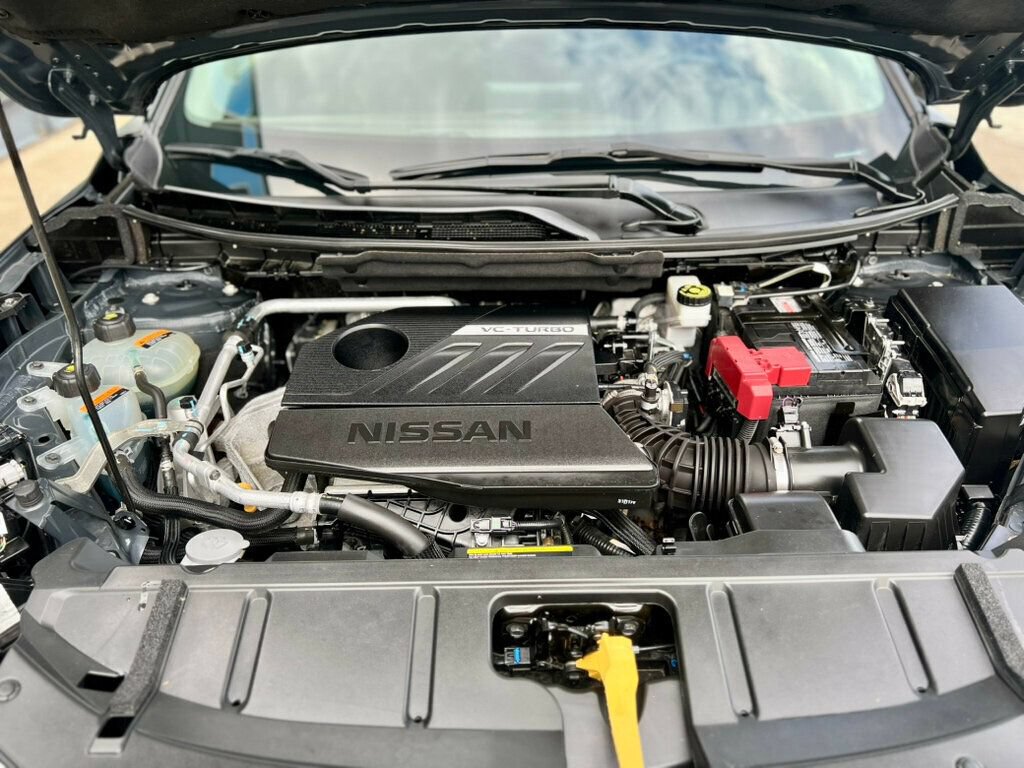 Used 2023 Nissan Rogue SV AWD/4WD image 10