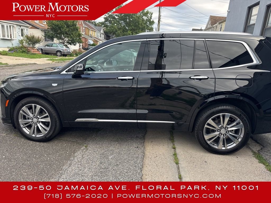 Used 2024 Cadillac XT6 Premium Luxury w/ LPO, Floor Liner Package image 2