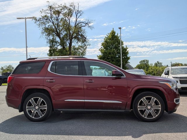 Used 2018 GMC Acadia Denali w/ Technology Package AWD/4WD image 4