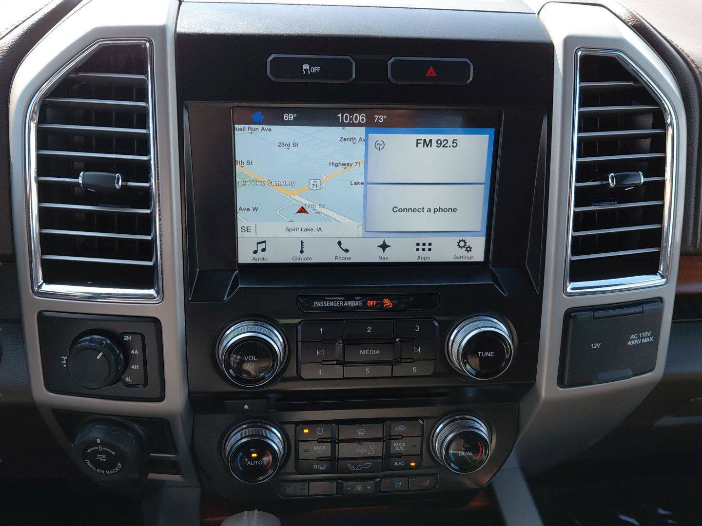 Used 2016 Ford F150 King Ranch w/ Equipment Group 601A Luxury AWD/4WD image 32