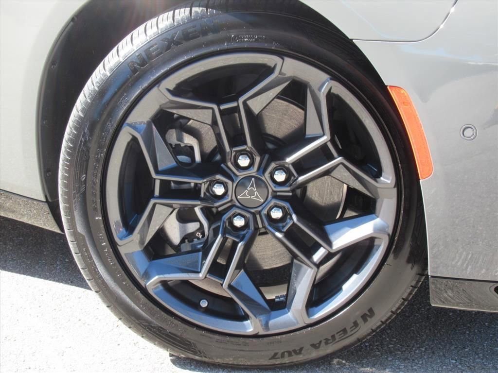 Used 2025 Dodge Charger R/T w/ Quick Order Package 25M R/T image 6