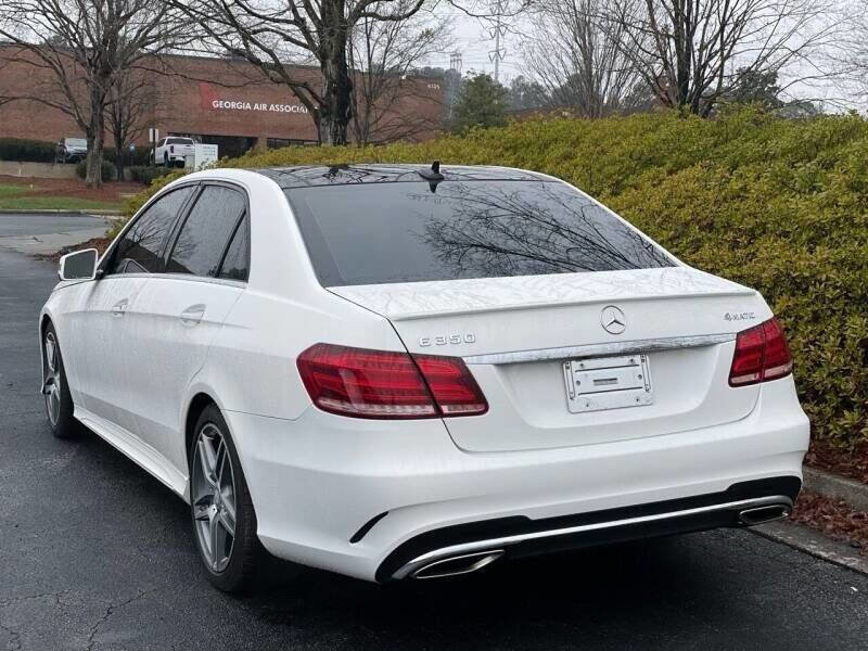 Used 2014 Mercedes-Benz E 350 4MATIC Sedan image 6