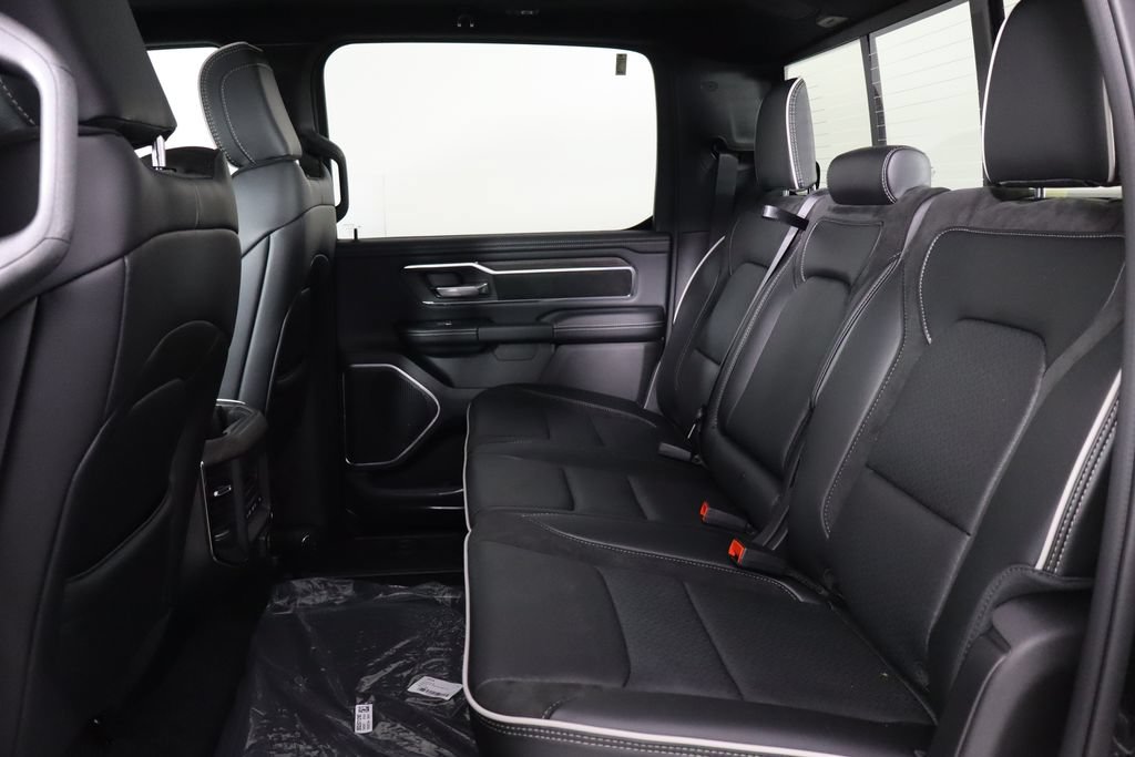 New 2026 RAM 1500 Laramie w/ Night Edition AWD/4WD image 15