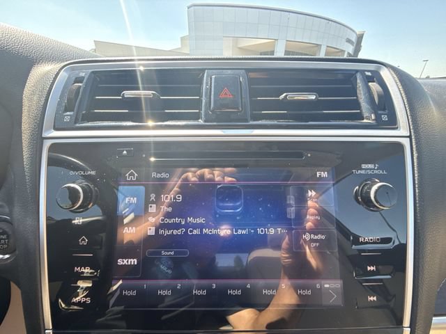Used 2019 Subaru Outback 2.5i Limited AWD/4WD image 16