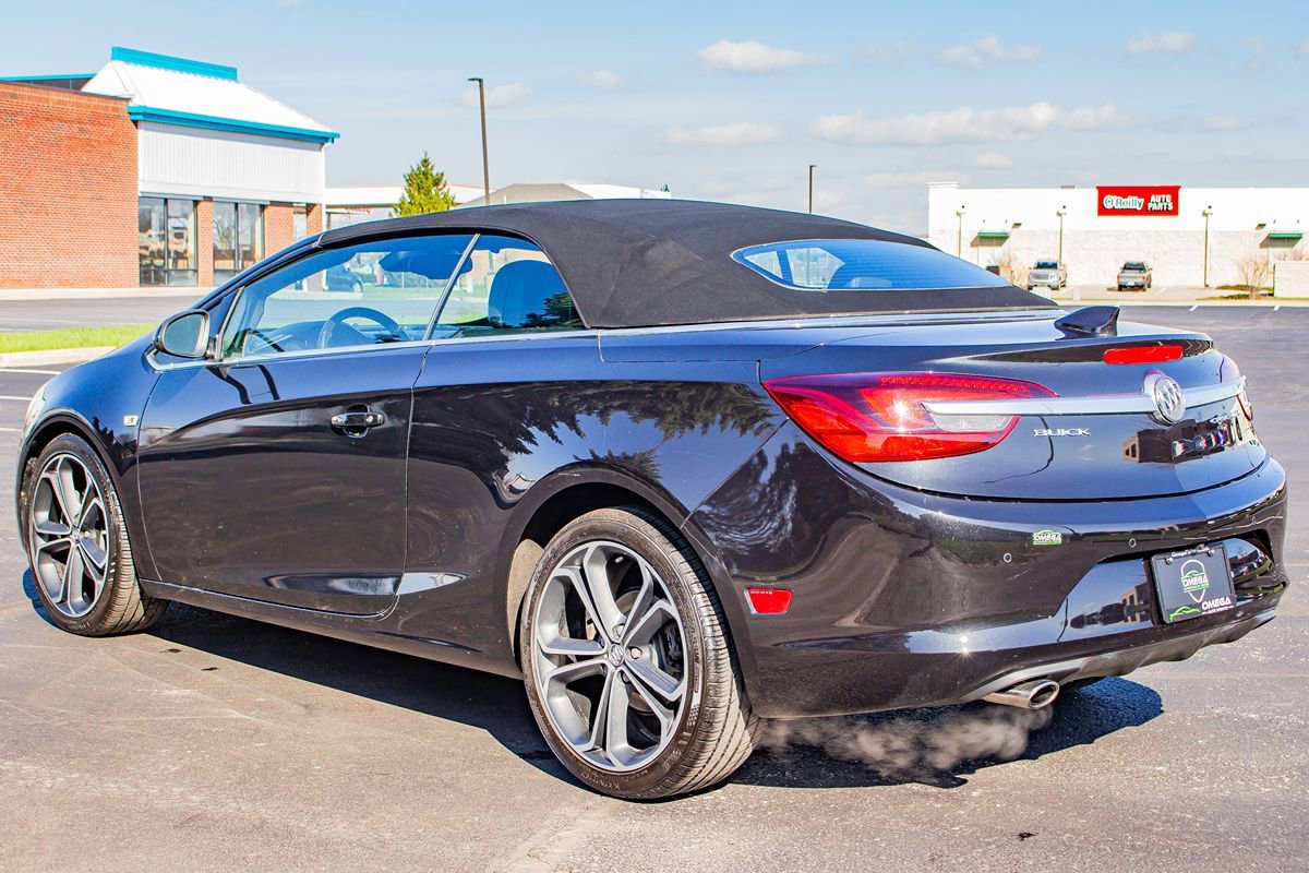 Used 2016 Buick Cascada Premium image 7
