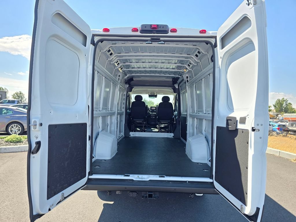 New 2026 RAM ProMaster 3500 w/ Safety Group FWD image 33