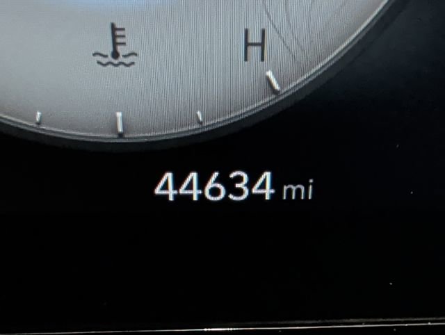 Used 2023 Hyundai Elantra Limited image 6