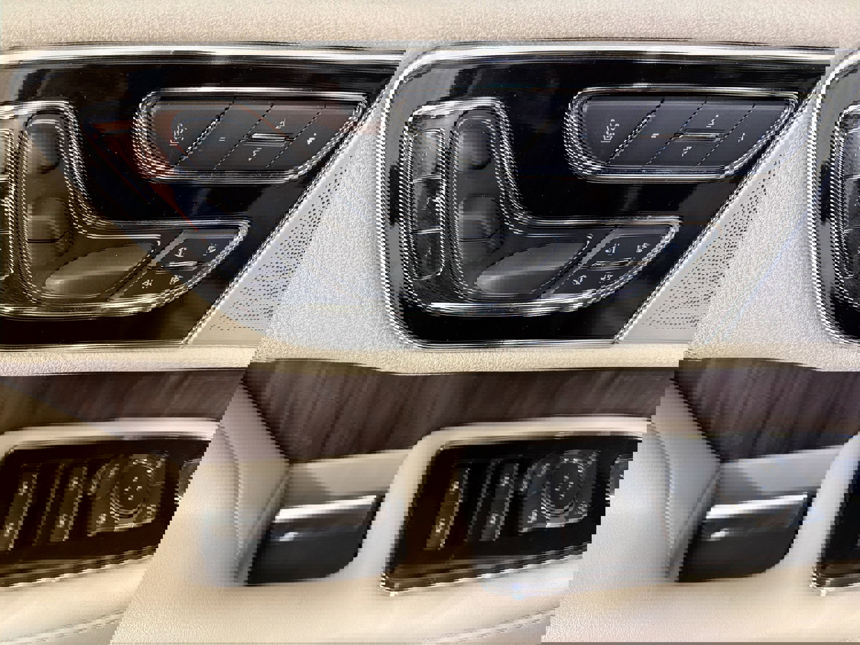 Used 2021 Lincoln Navigator L Reserve w/ Luxury Package image 11