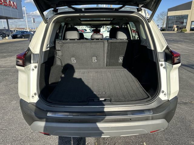 Certified 2023 Nissan Rogue SV w/ SV Premium B Package image 33