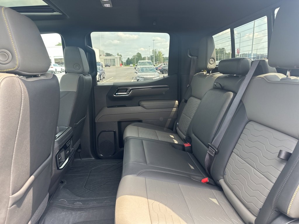 Used 2024 Chevrolet Silverado 1500 ZR2 w/ Technology Package image 36