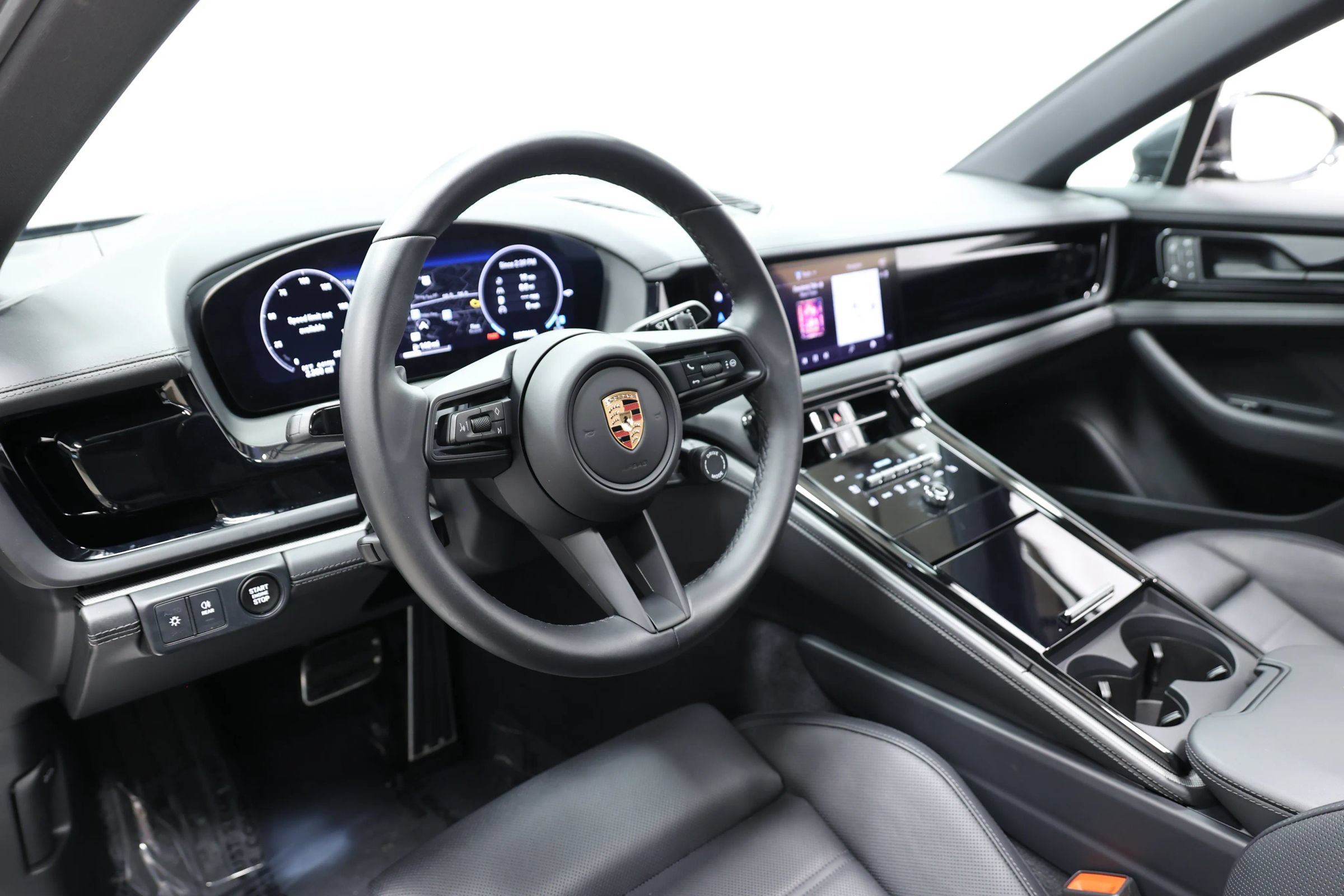 Used 2026 Porsche Panamera 4 w/ Premium Package AWD/4WD image 21