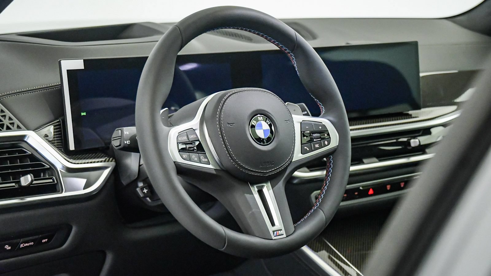 New 2026 BMW X5 M60i AWD/4WD image 24