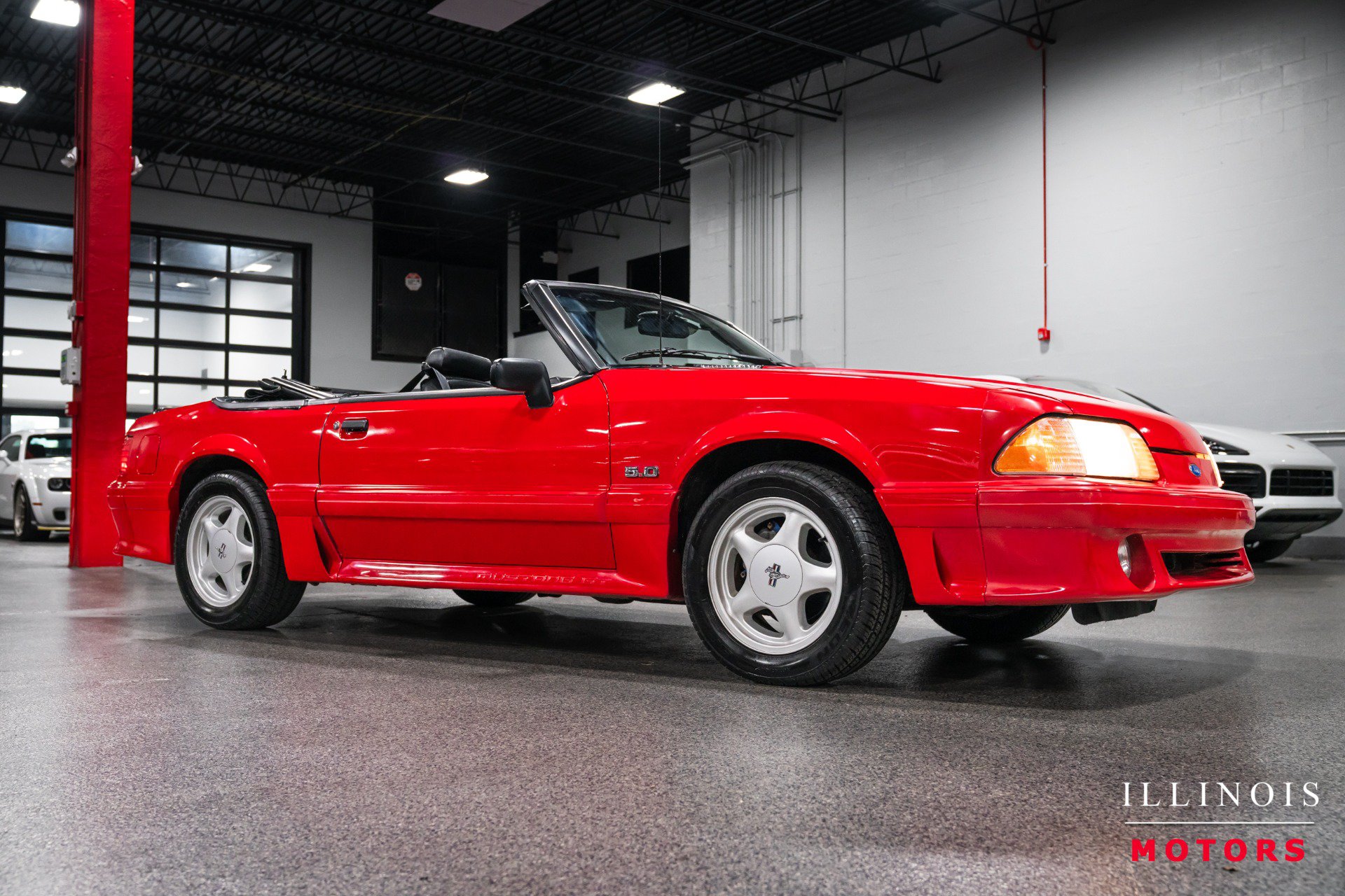 Used 1991 Ford Mustang GT RWD image 7