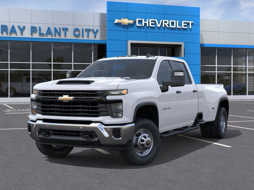 Used 2026 Chevrolet Silverado 3500 W/T AWD/4WD image 6