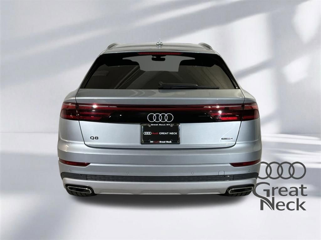 Used 2025 Audi Q8 Premium w/ Convenience Package AWD/4WD image 20