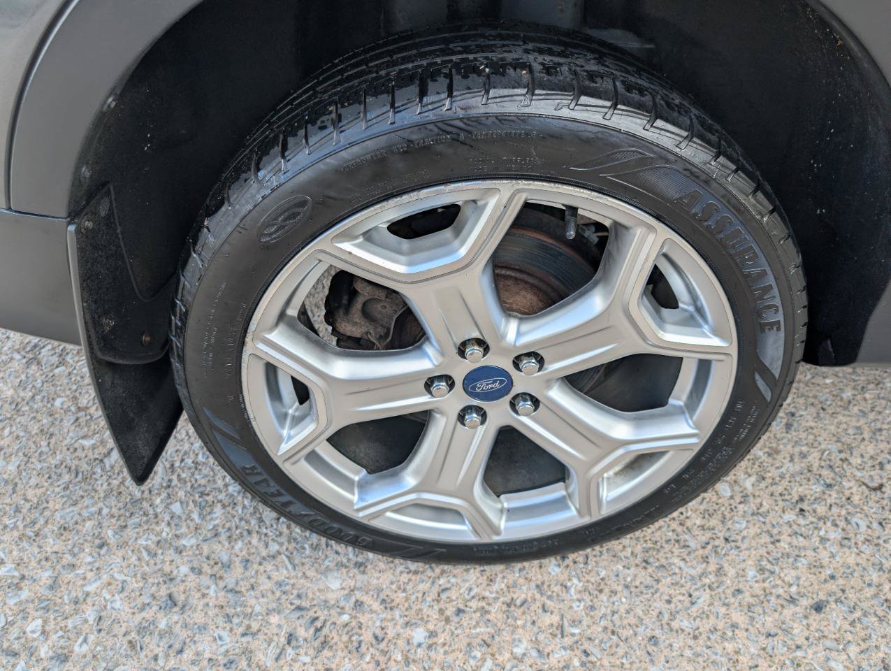 Used 2019 Ford Escape Titanium AWD/4WD image 10