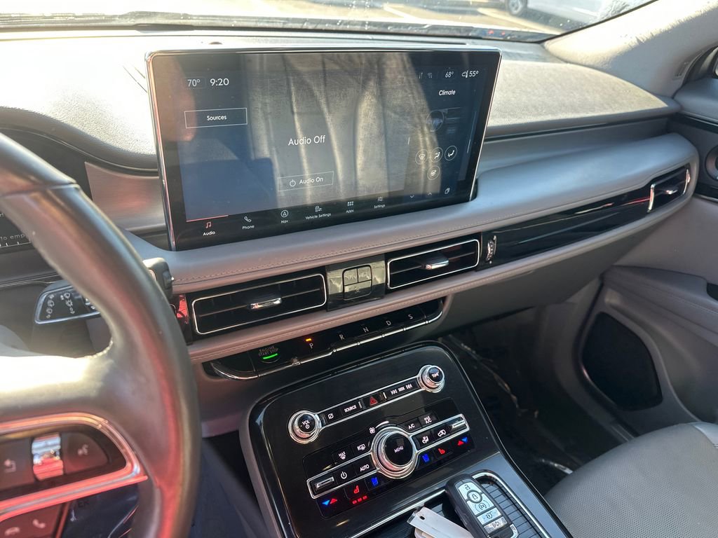 Used 2022 Lincoln Nautilus Reserve w/ Equipment Group 201A image 28